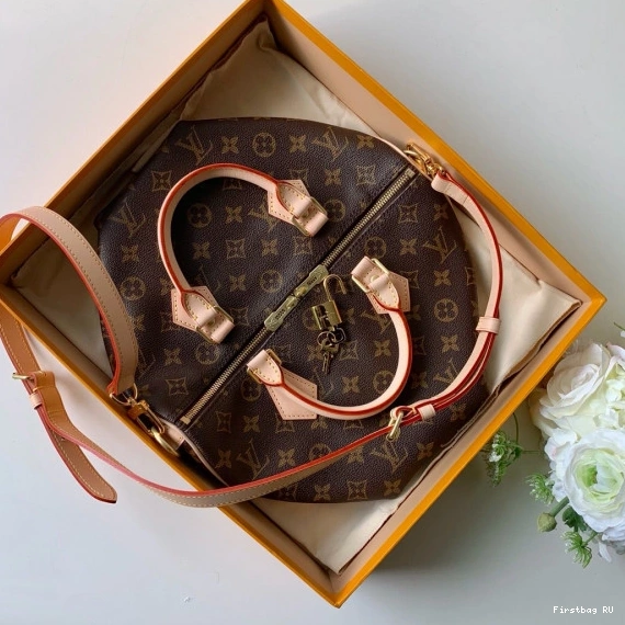 First bag 30 Vuitton SPEEDY BANDOULIERE Louis 0715